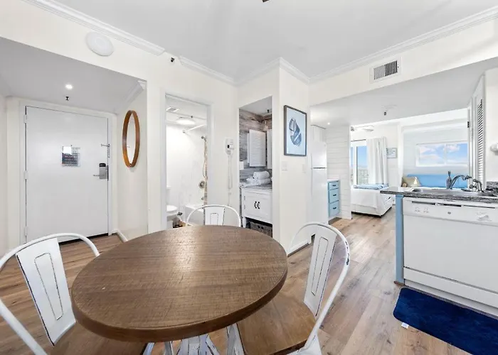 Plantation 5504 By Youngs Suncoast Apartment
